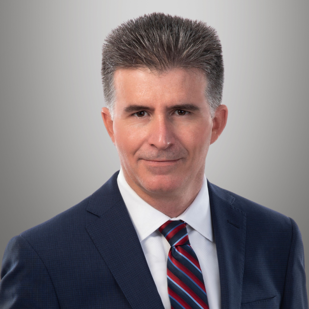 Altom Maglio headshot