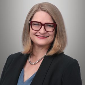 Headshot of Vaccine Injury Lawyer Kimberly Sloan.